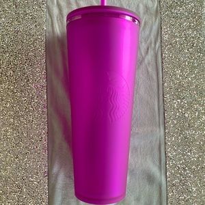 BNWT! 💜 Starbucks Purple Soft Touch Venti Cold Cup Tumbler